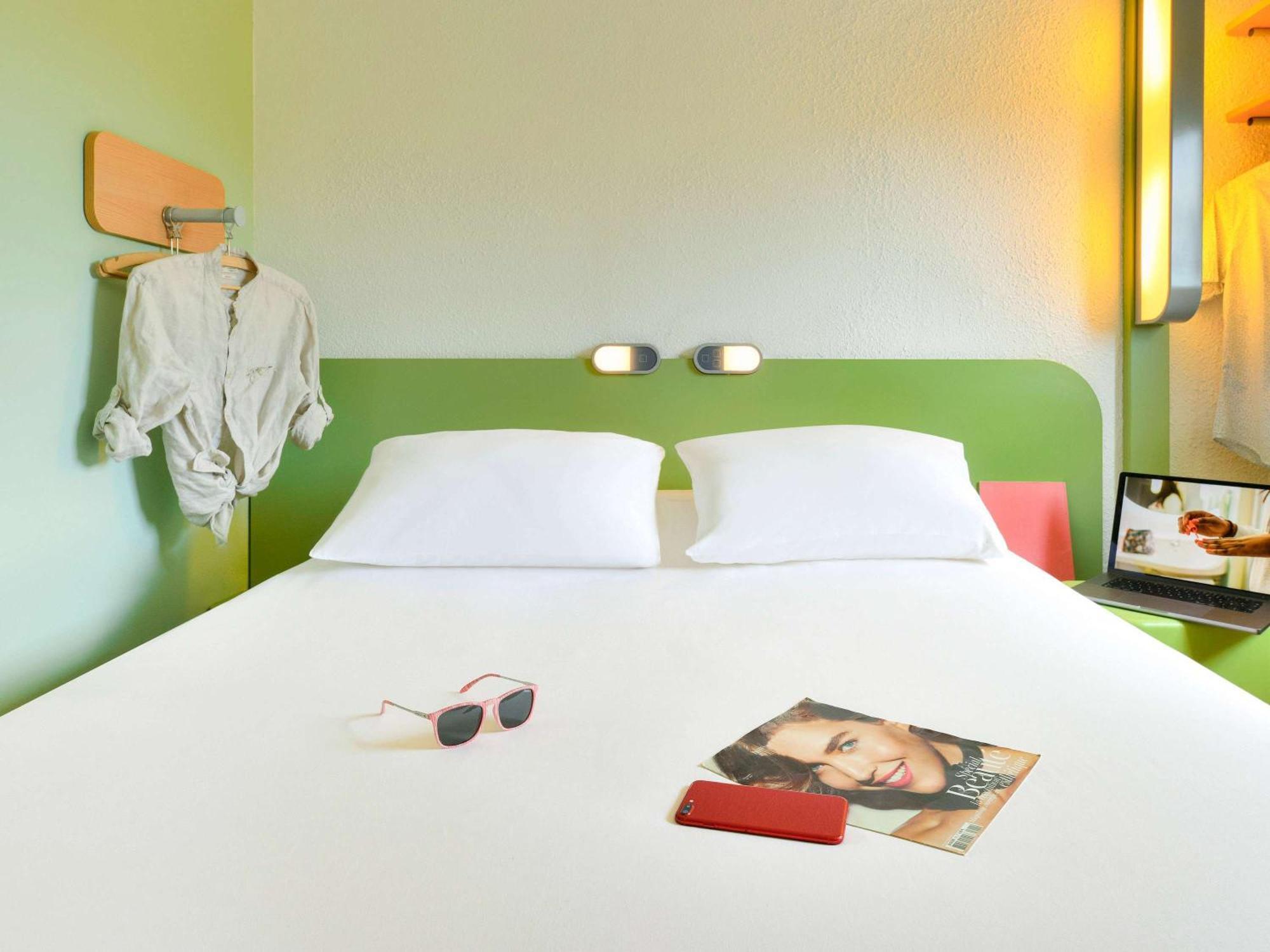 ไอบิส บัดเจ็ต เคลร์มง-แฟร็อง ซุด โอบิแยร์ Hotel ภายนอก รูปภาพ